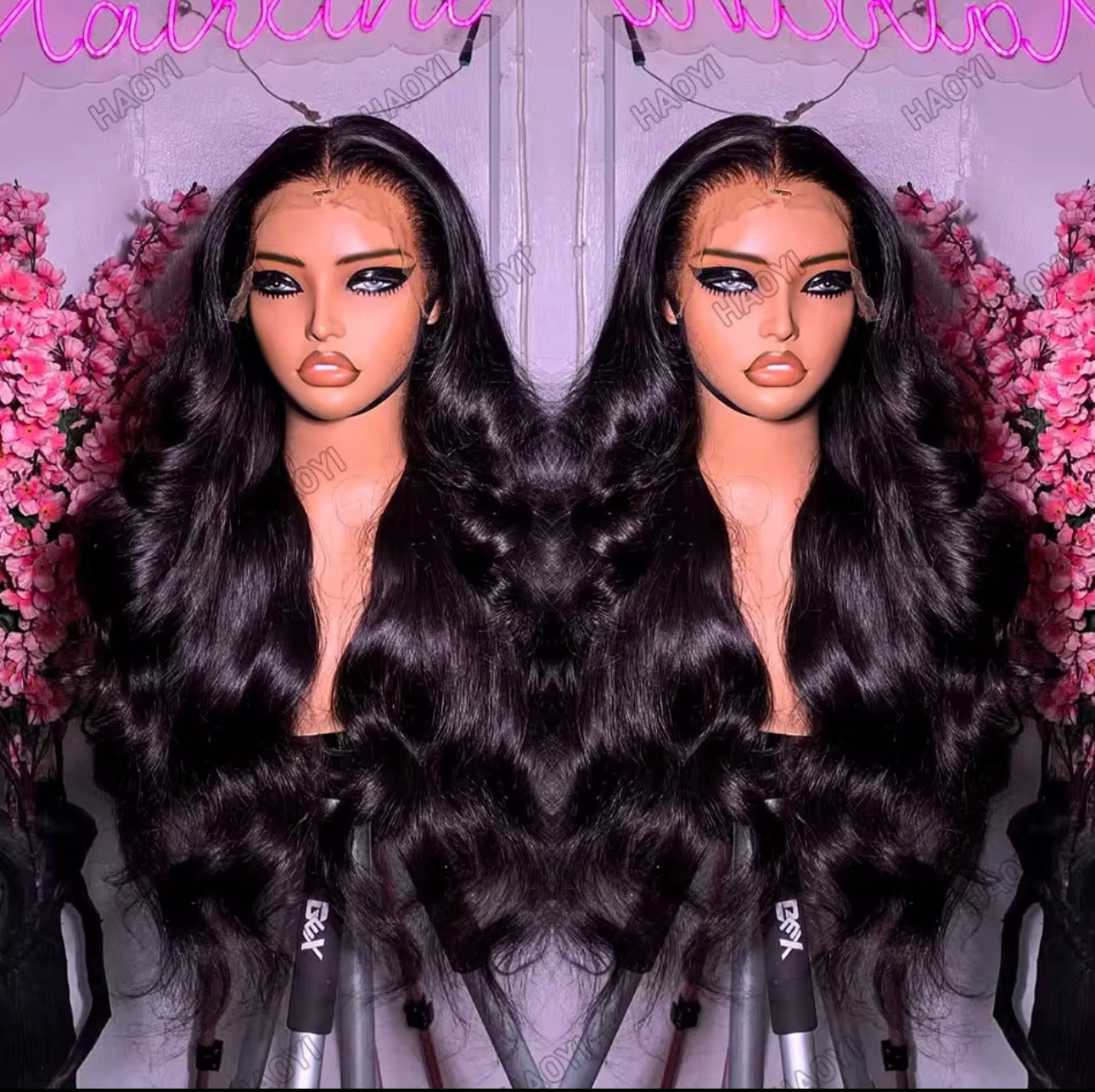 Human Hair Wigs - 24" Available
Body Wave / 200% Density / 13x4 Lace
Front
Very long & full hair